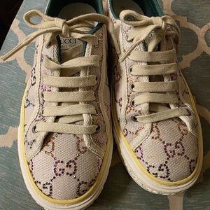 Gucci Beige GG Crystal Canvas Low-Top Sneakers